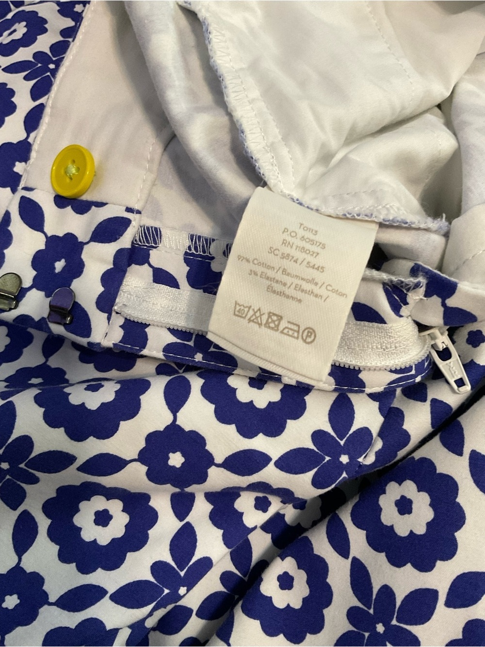 Boden Blue & White Floral stretch Slimming Ankle Cropped Trouser - Picture 5 of 7